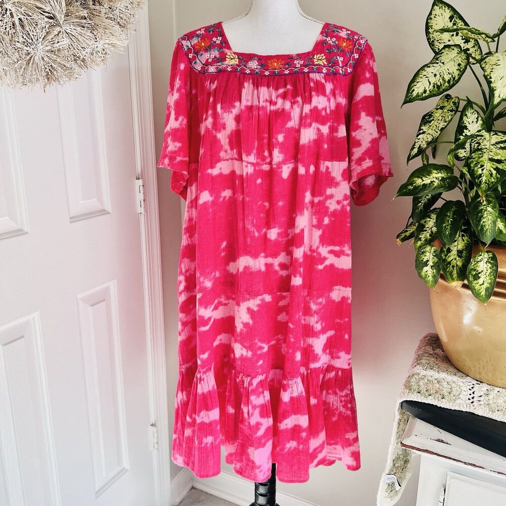 Patio Casuals by Cabernet Pink Tie Dye Hand Embroidered Sun Dress Boho Petite M